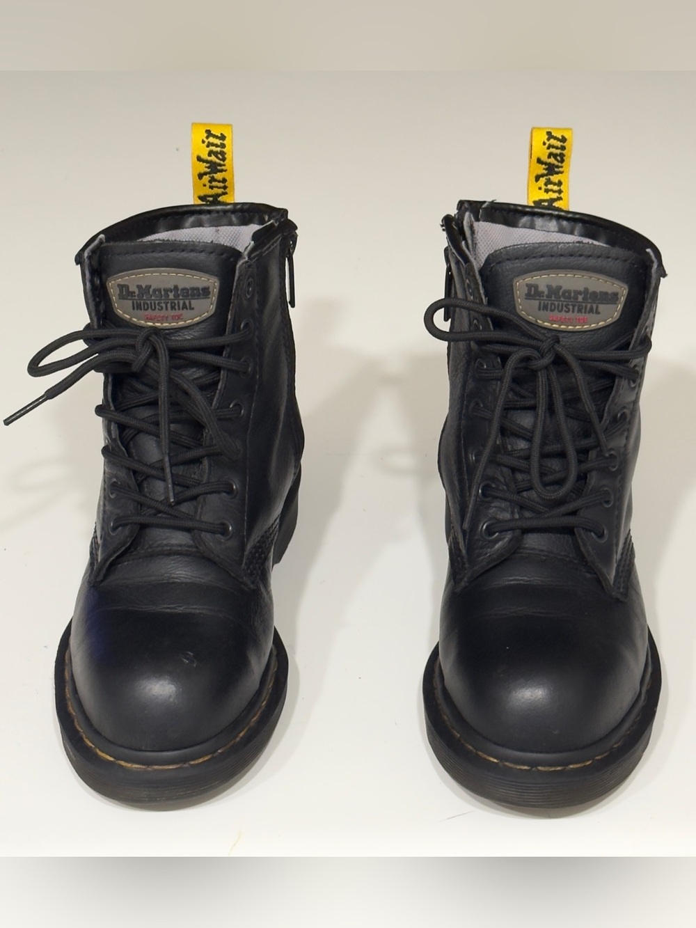 Dr. Martens Industrial SDM360 Black Leather Steel Toe Work Boots Women’s 6